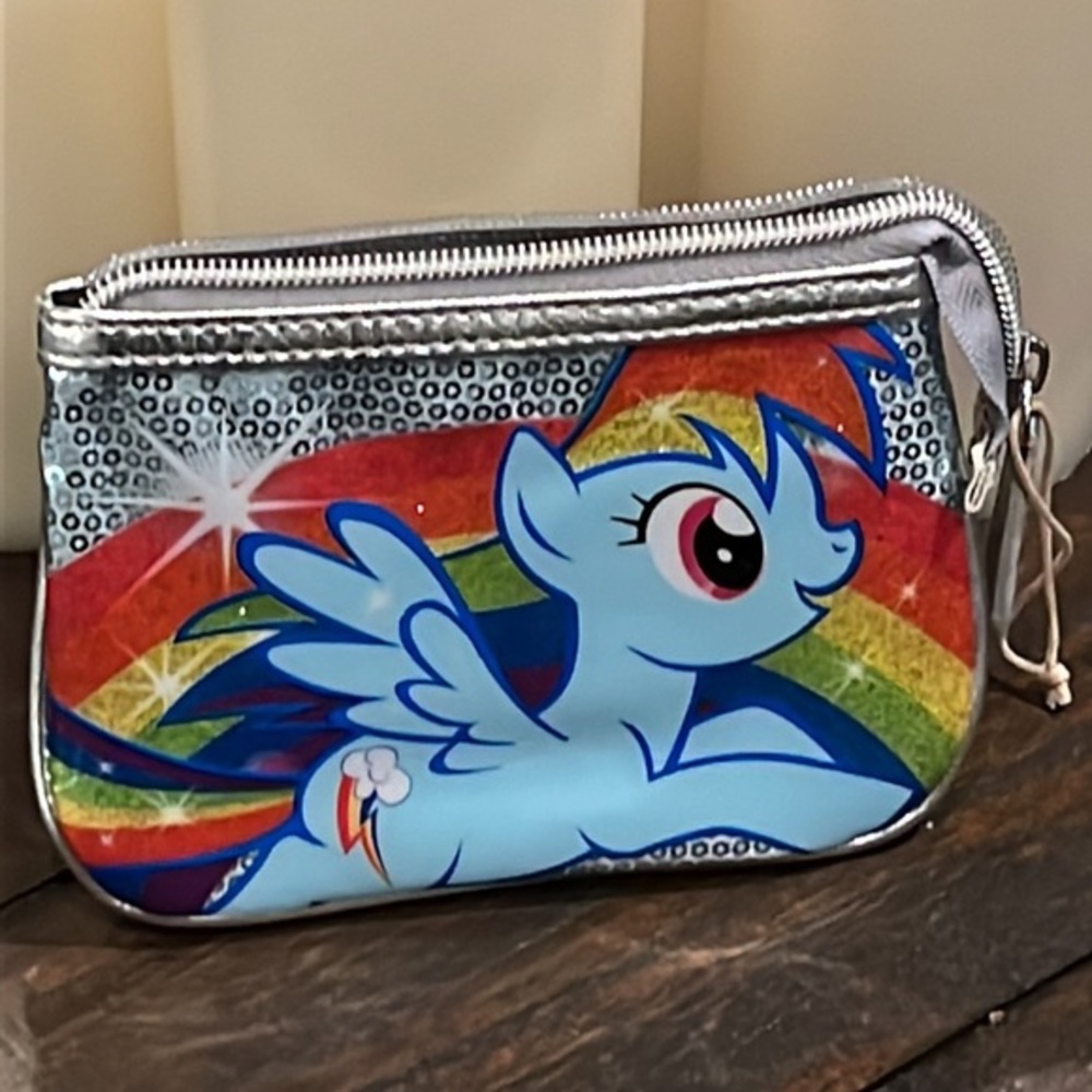 Loungefly x My Little Pony Dash pouch - Picture 7 of 14